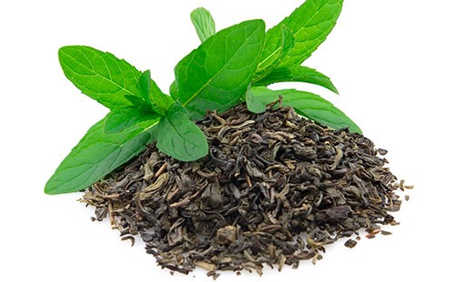 Сухи чаени листа зелен чай