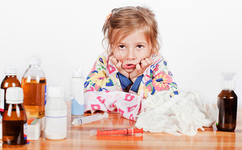 Момичето и лекарството за настинки